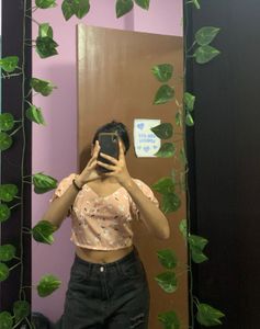 Balloon Sleeve Crop Top