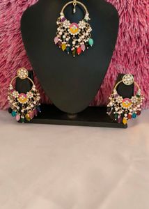 Gorgeous Ethnic Jewelry Set