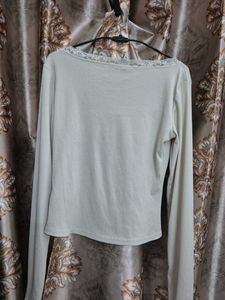 Lace Trim Long Sleeve Top