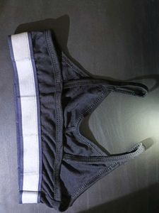 Black Sports Bra
