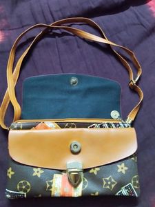 Vintage Style Crossbody Bag