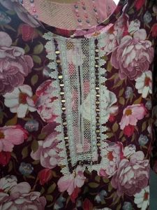 Floral Kurti At Lowest Price !