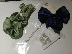 B&#39;day Gift Hamper For Girls/Girls Accessories
