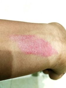 Pink Colour Lipstick Waterproof Light Shade