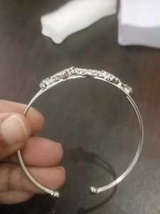 🎀Raakhi Sale🎀 Sparking Bangle Bracelet (New)