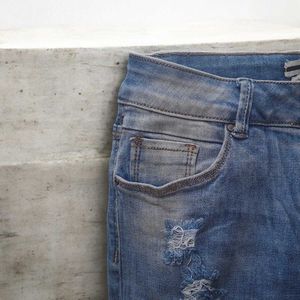 Women Distressed Skin-fit Denim