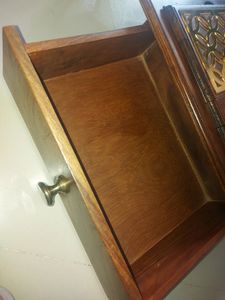 Best Quality Wooden Trunk (New)  Qual