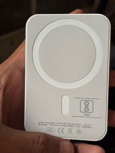 Apple Magsafe First Copy 5000 Mah Like OG