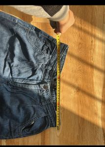 Vintage High-Waisted Jeans