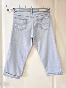 Light Sky Blue Capri - KRAUS Jeans