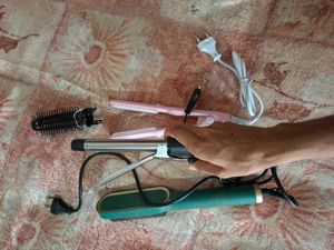 hair accessories straightener,  curler