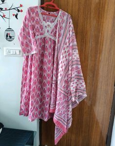 Pink Printed Kurta Set