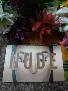 Nude Eyeshadow Palette