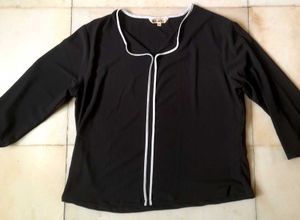 Trendy Black Striped Top XXL- Formal, Party,Office