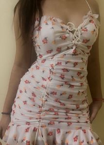 pretty bodycon dress with floral print