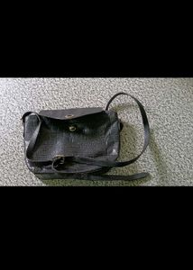 Chic Black Crossbody Bag