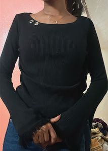 Beautiful Full Hand Top