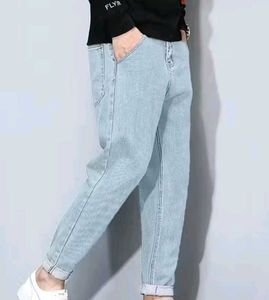 Light Wash Relaxed Fit Jeans