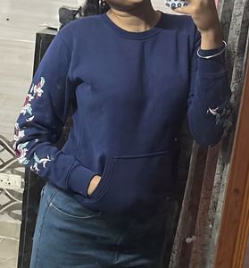 Floral Embroidered Sweatshirt