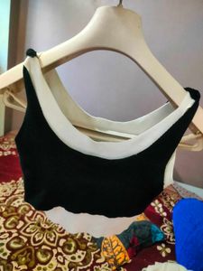 Very Stylish Crop Top For Women