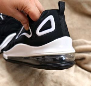 .👟Copy NI*KE AIRMAX 720 Awesome Sneakers LIKE NEW