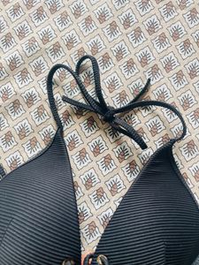Free size pretty black bralette