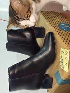 Black Heeled Boots - new and never wore