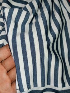 Old Stylish Offshoulder Top