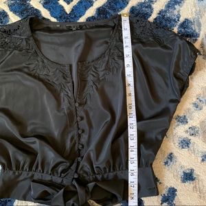 Guess Top