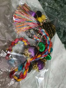 Women Gold Toned Handcrafted Multicolour Necklace