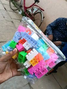 Building Blocks - Play &amp; Learn