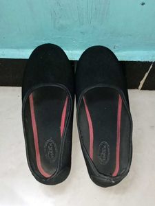 A Black Casual Shoe