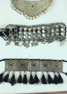 ✨ 3-Piece Choker Necklace Set – With FREE Earrings