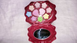 NWN Super Makeup Kit