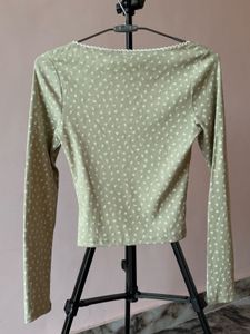 H&amp;M Fitted Sage green Floral Top/Size-S