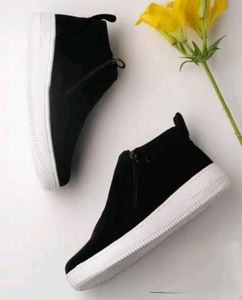 Ankle-length Boots With Zip Closure