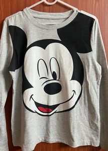 Long Sleeves, Grey oversized top w MickeyFace