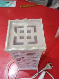 Geometric White &amp; Purple Accent Lamp
