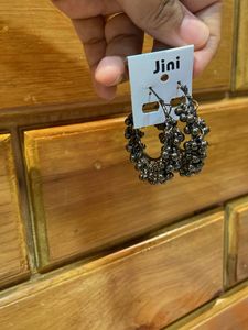 Jini Hoop Earrings