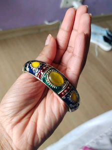 Hand Accessories