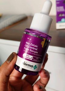 The Derma Co. Face Serum