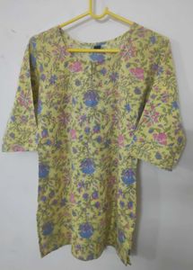 Floral Print Short Kurta