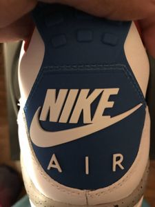 Nike Air Jordan Retro 4