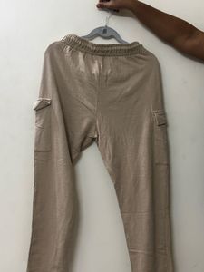 Beige Casual Joggers From Zudio Size:L