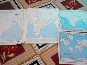 Graph Papers, Maps And Comment Sheets