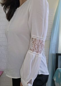 New Fresh Branded Lace &amp; Net Design Top