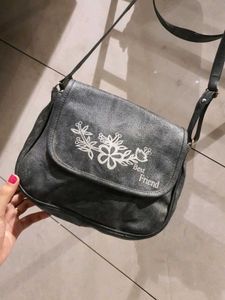 🔥🎀Women Grey Sling Bag🎀🔥