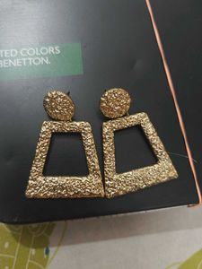 Gold Geometric Drop Earrings