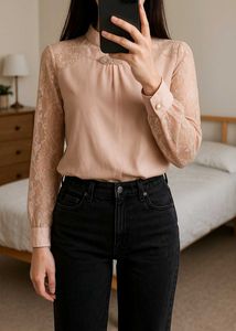 Beautiful Top With Lace Sleeves And Shoulders
