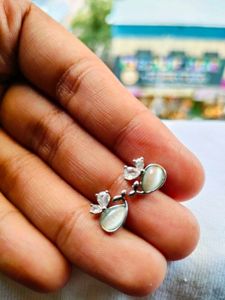 earing stud